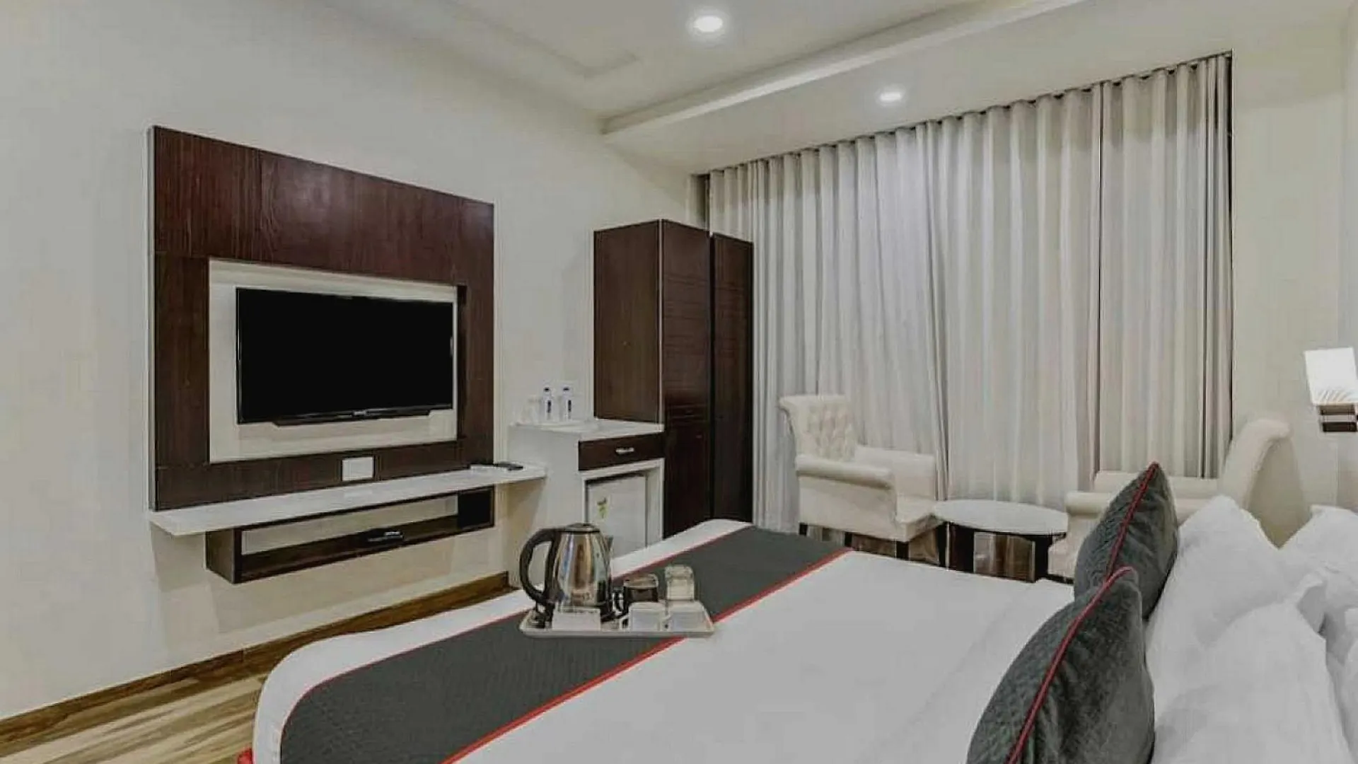 Hotel O Raas Near Near Paschim Vihar Delhi  India
